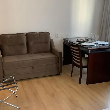 Quarto Privativo Em Hotel 4 Estrelas No Itaim-2