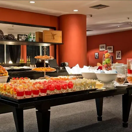 Studio Premium Tryp Berrini-3