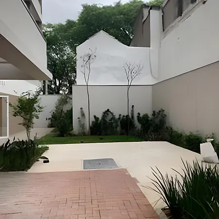 Seguranca Na Liberdade | Acomoda 4 | Ar + Rooftop-2