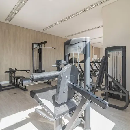 Flat surpreendente 5 pessoas em condomínio moderno 02 suites climatizados-2