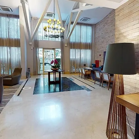 Hotel Luxxor-2