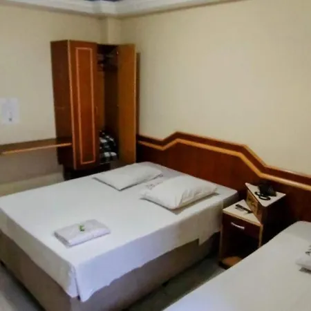 Aero Plaza Hotel-3