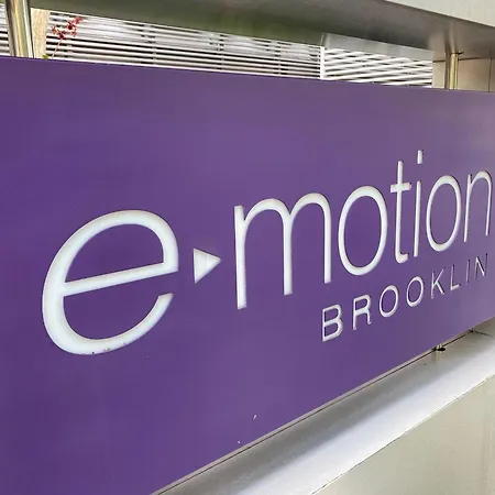 Sp Stays Emotion - Brooklin-3