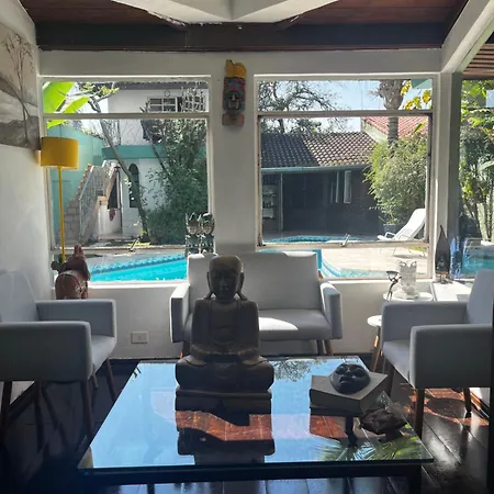 Villa Aconchegante Com Piscina!-3