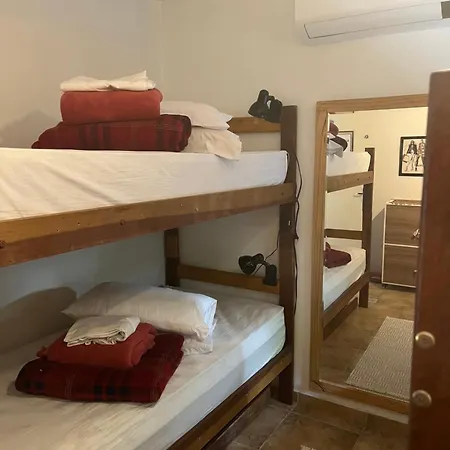Family Hostel E Pousada-3