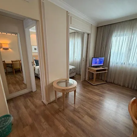 Hotel Univer Pamplona Paulista Jardins cozinha garagem ótima localização 2105-3