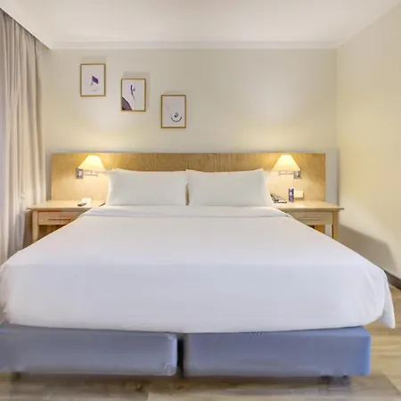 Park Inn By Radisson Berrini-2